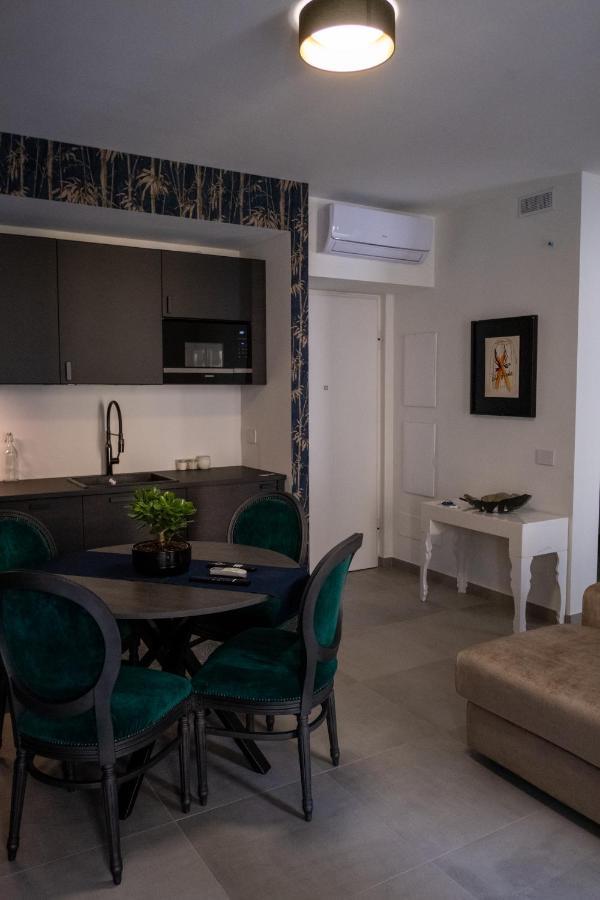 Unica Suites Milano Экстерьер фото
